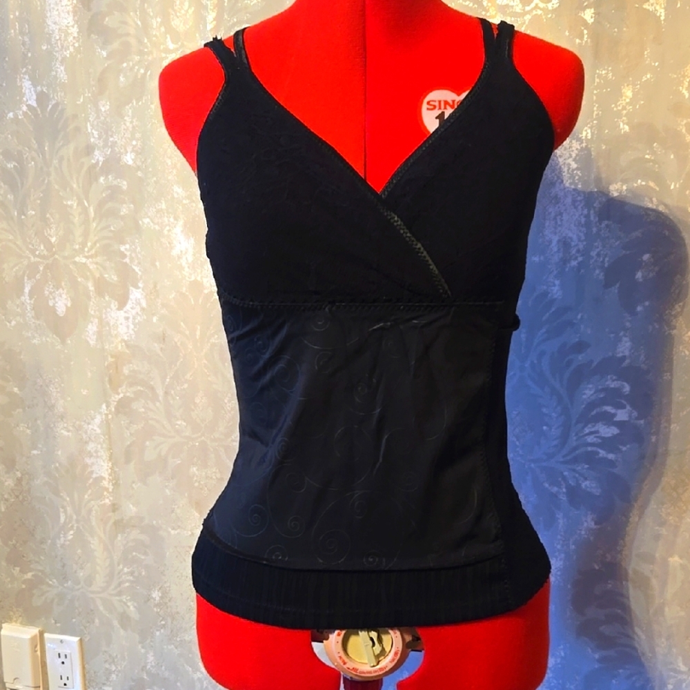 Vintage Y2K Aime Com Moi Black Sleeveless Wrap Top